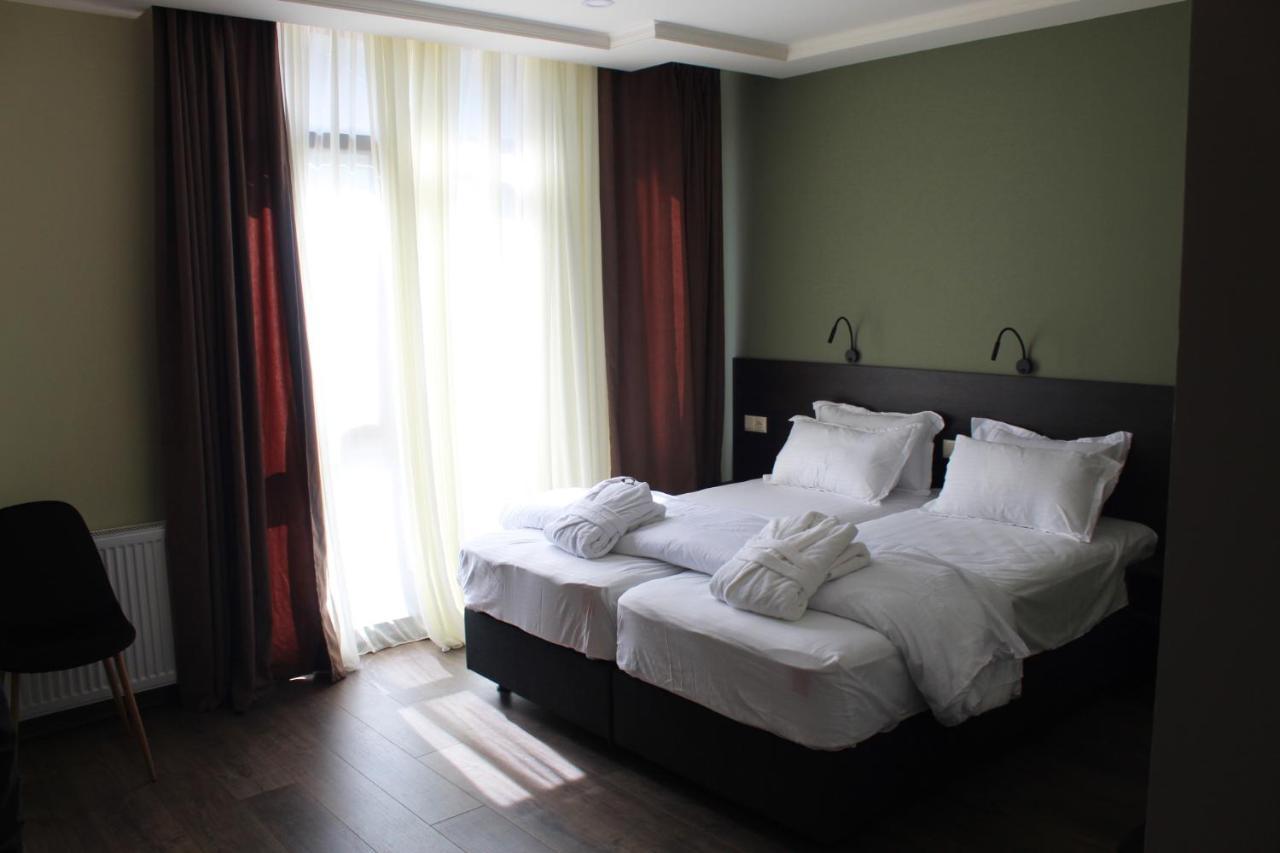 Hotel Milky Way Kazbegi Exterior foto