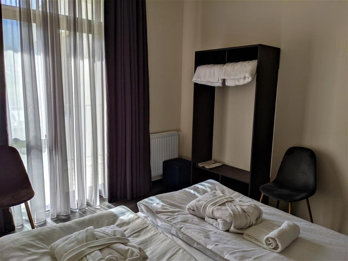 Hotel Milky Way Kazbegi Exterior foto