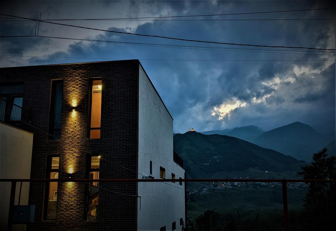 Hotel Milky Way Kazbegi Exterior foto